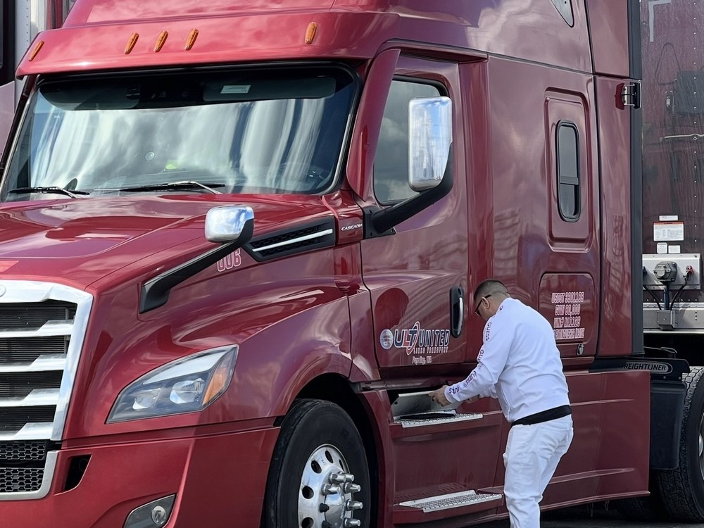 united_links_driver3_1000x750_cropped